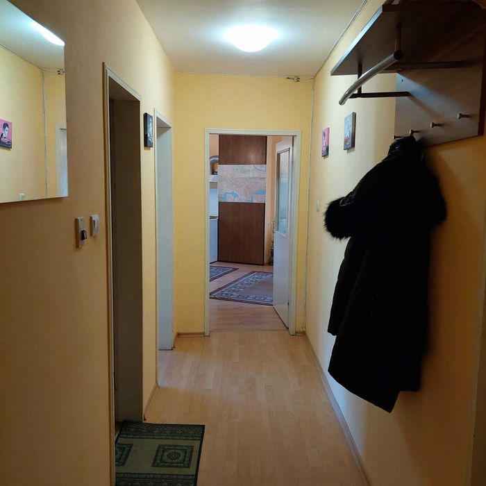 Тристаен апартамент под наем, Окръжна болница - Варна