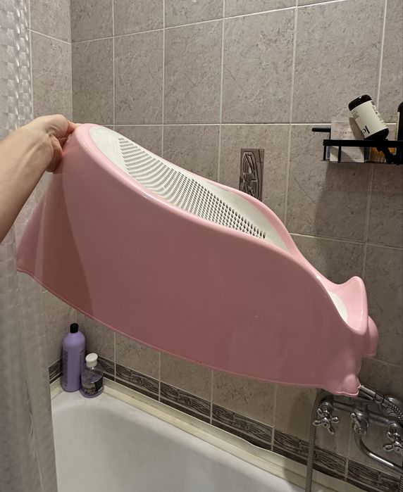 Продам детскую горку для купания