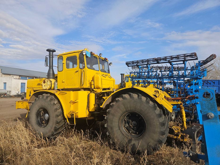 Продам Кировец К-700, К-701