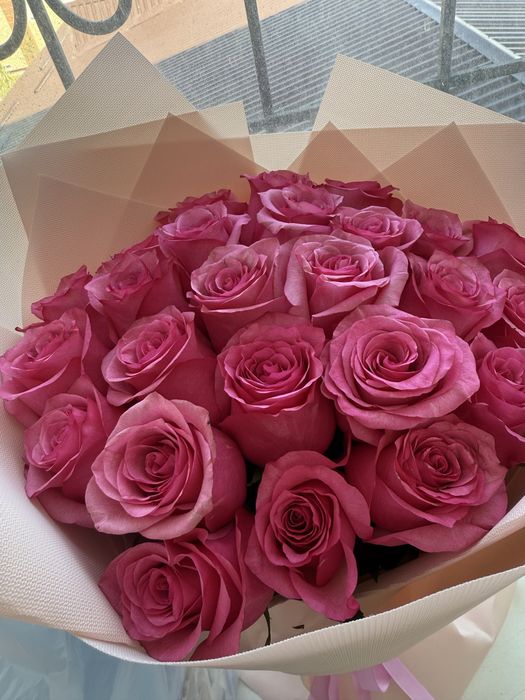 Продам букет из 25 роз