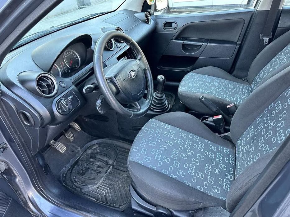 Schimb Ford Fiesta 2005 cu animale