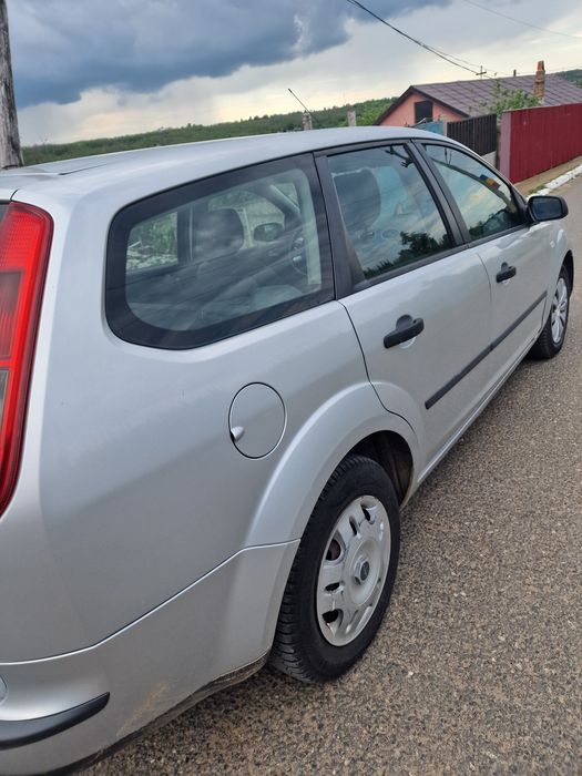 FORD Focus 2005 — imagine 4