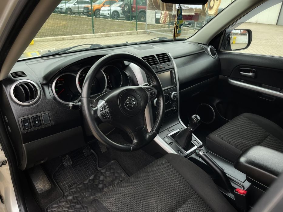 SUZUKI Grand Vitara 2012 — imagine 5