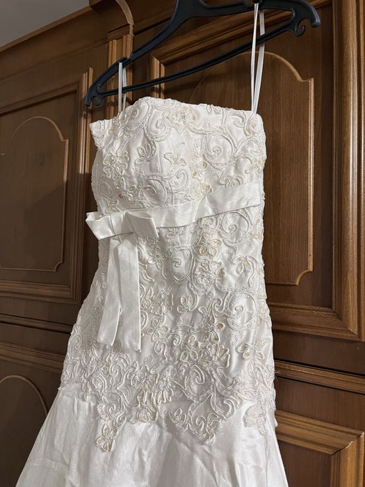 Свадебное платье.