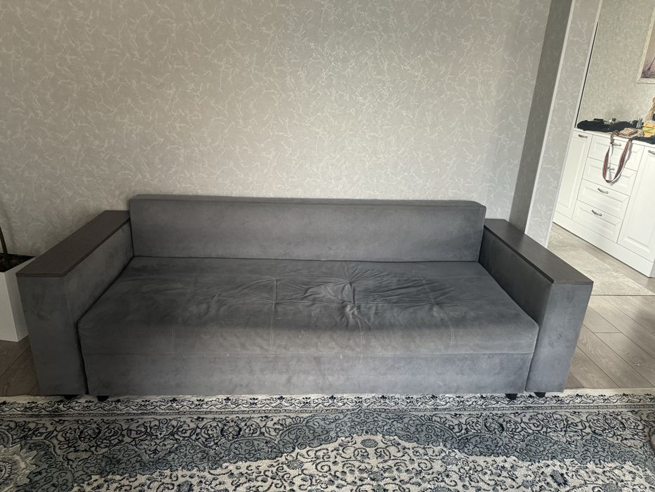 Б/У диван продам