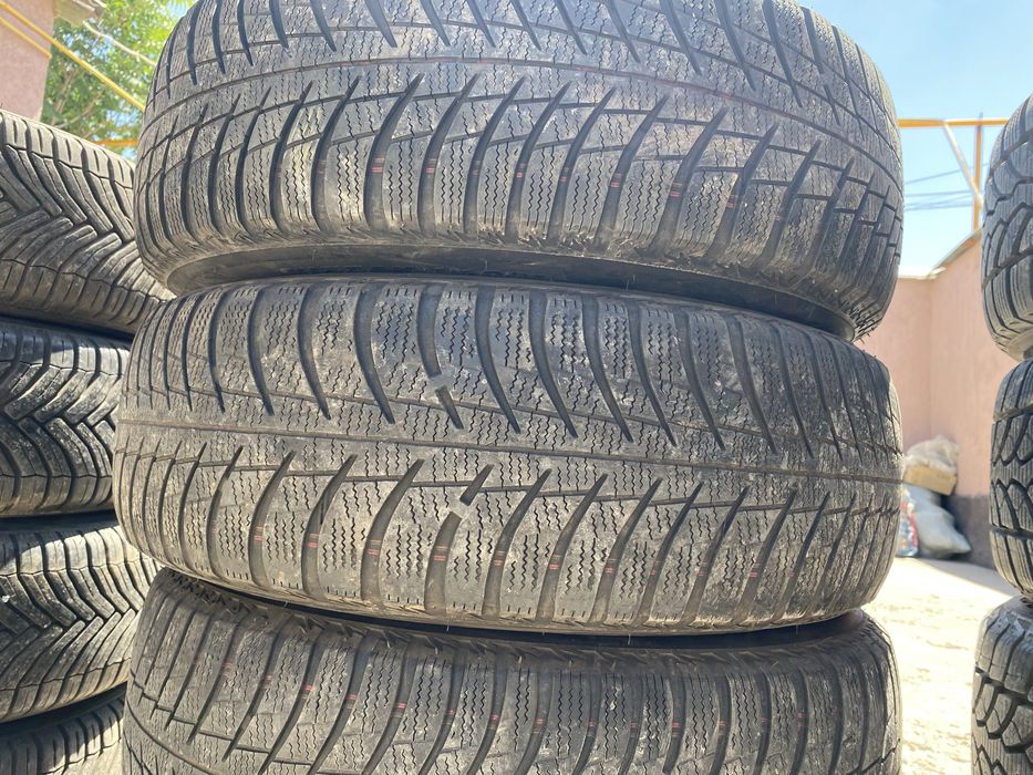 Шины Bridgestone 195/65/15, 4шт