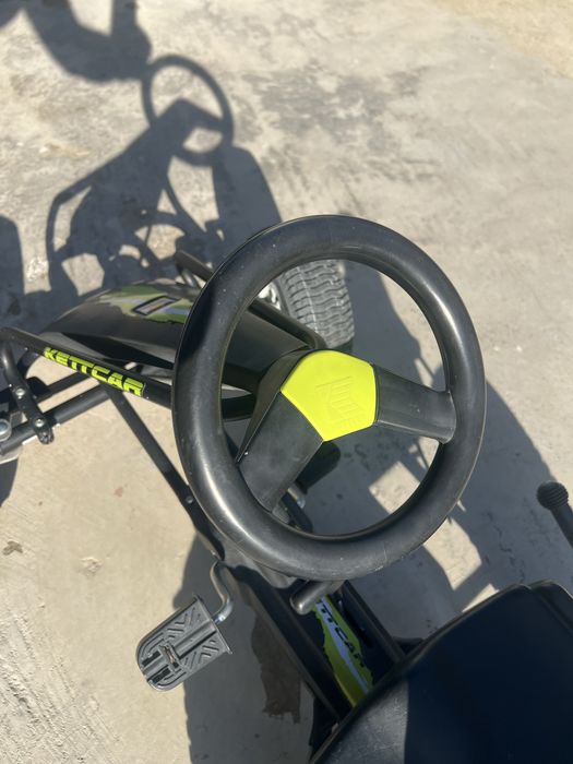 Kart cu pedale kettler