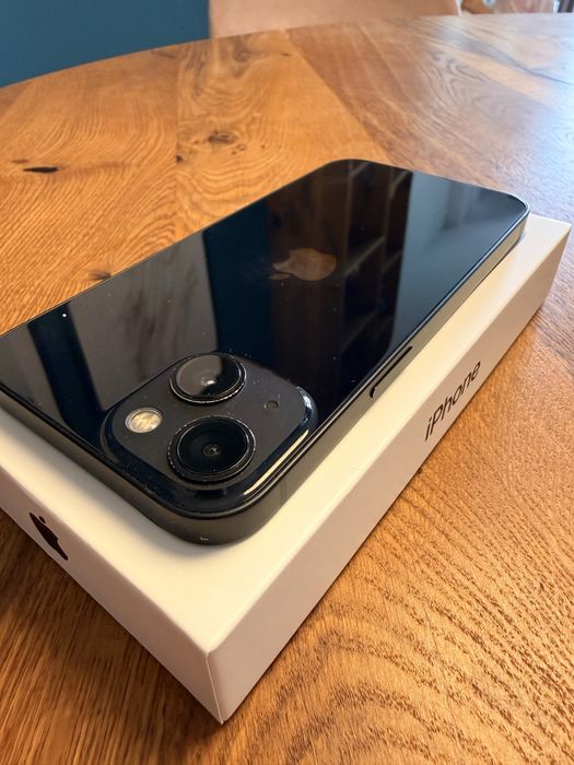 iPhone 13 Midnight 128GB