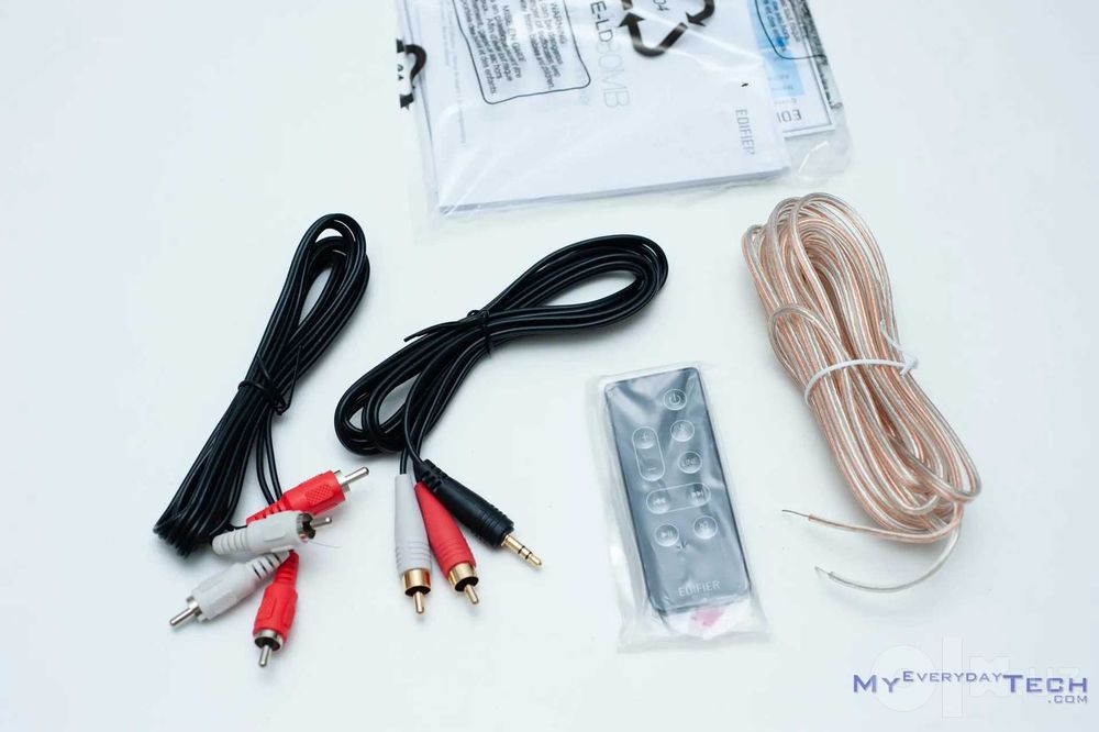 продам новый Edifier R1580MB/Два входа для микрофон/42 ват/С ДОСТАВКОЙ