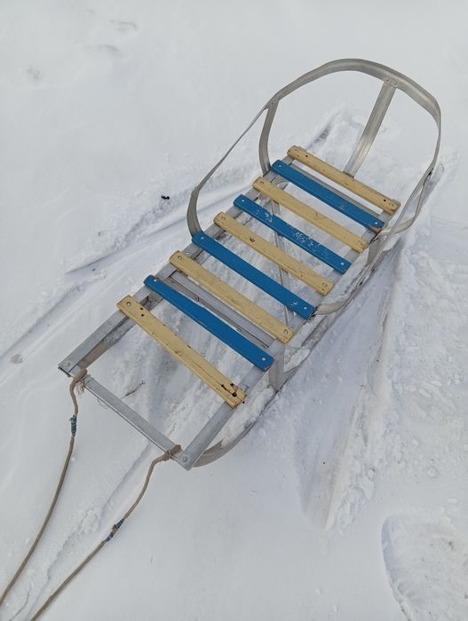 Продам санки.    .