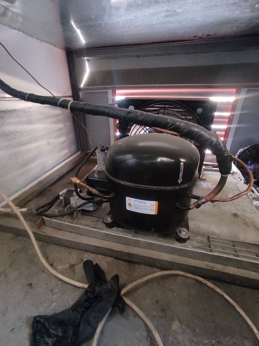 Vitrina Витрина сотилади