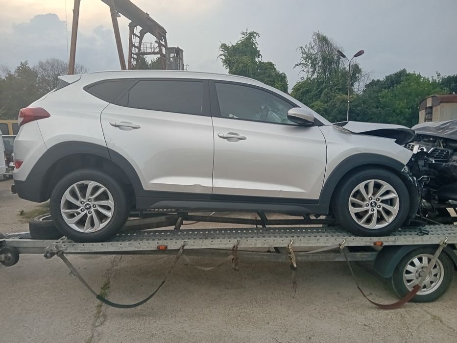 Хюндай Туксон 1.7 CRDI На части HYUNDAI TUKSON