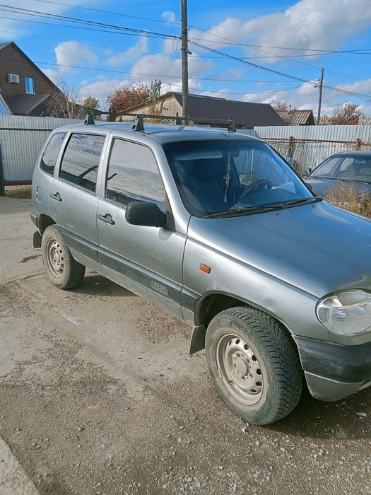 Продам ниву Шевроле