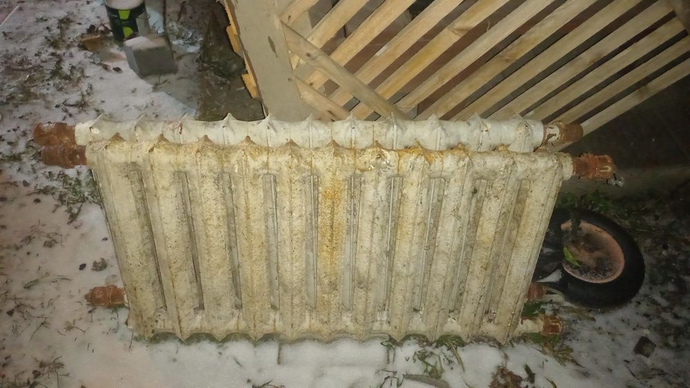 Продам батареи совецкие