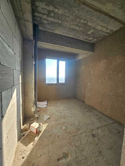 2х комнатная квартира 57кв/м в состоянии коробки, без глухих комнат