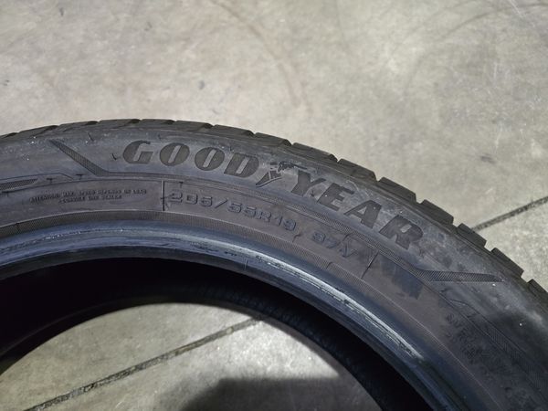 205/55/19 GOODYEAR 4бр
