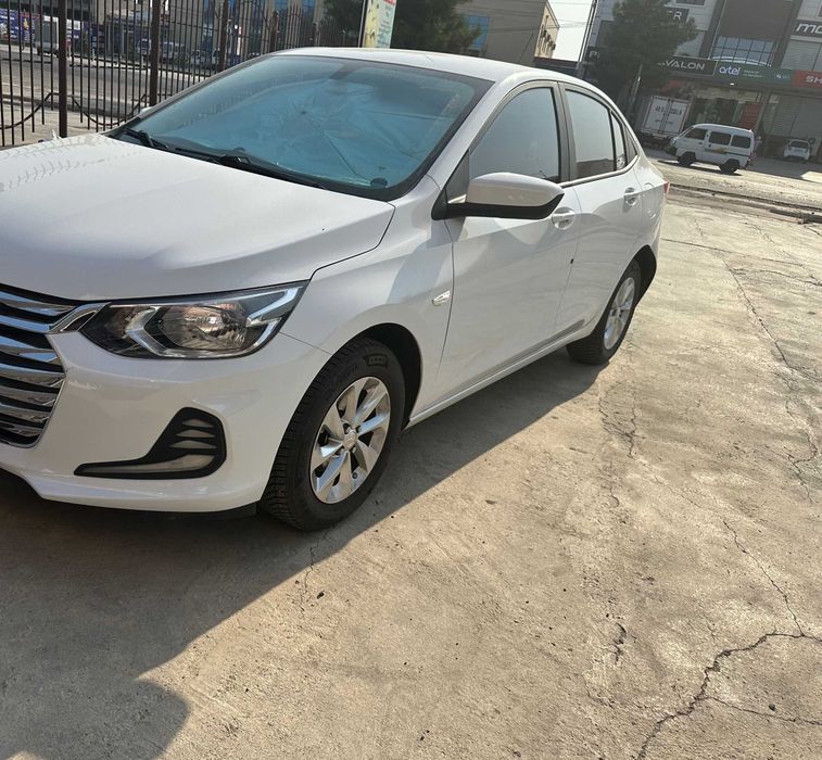 Chevrolet Onix Premier 2 Turbo — Идеал ҳолатда, срочно сотилади!