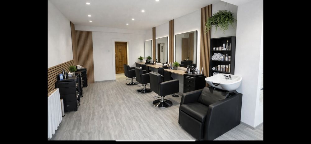 Spatiu comercial/salon infrumusetare Manastur