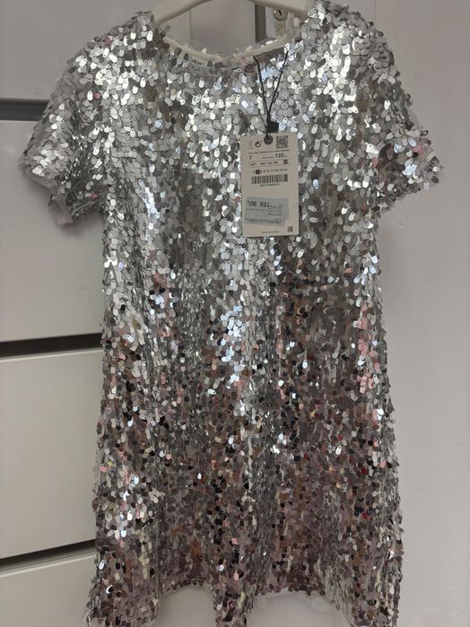 Rochie Zara ,noua cu eticheta, marimea 128