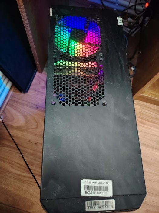 Vând pc gaming ryzen 5600x