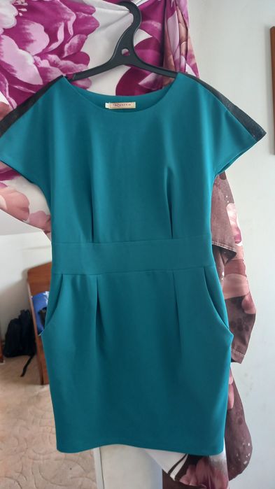 Платья, комбенизон размеры 40-42