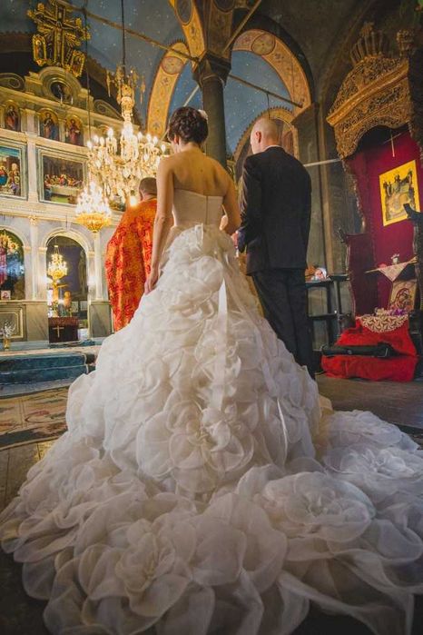 Pronovias Булчинска рокля