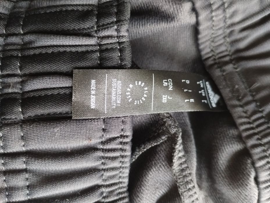 Продам трико Adidas