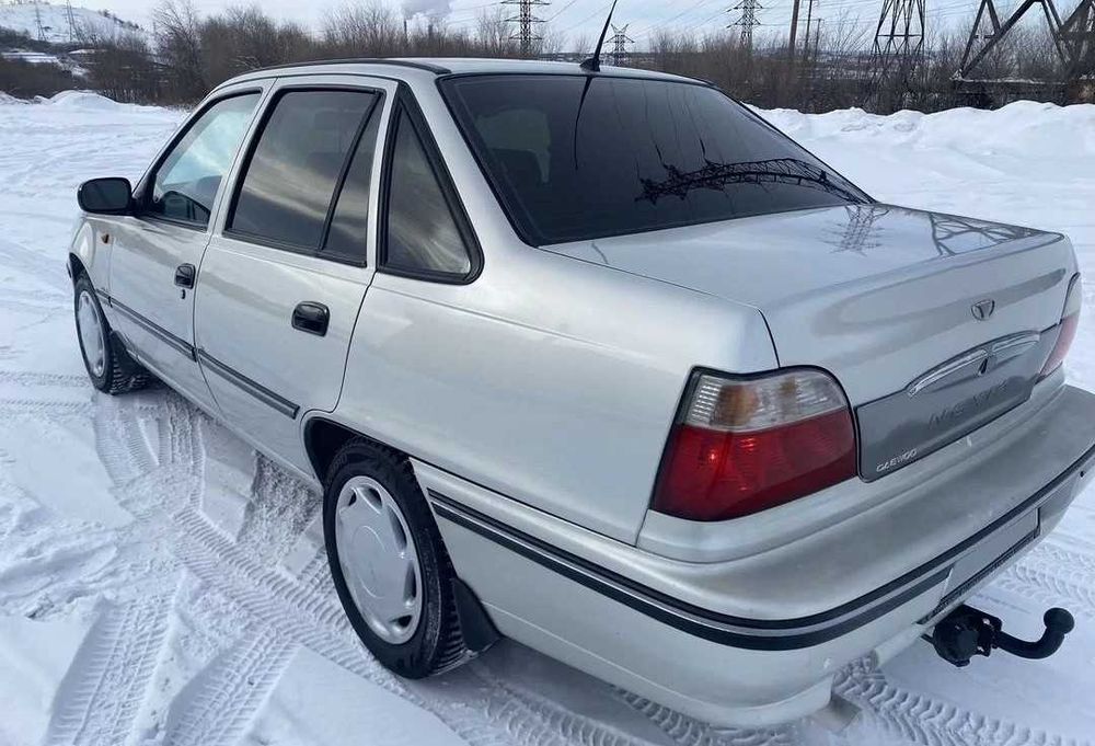 Daewoo nexia 2005 год