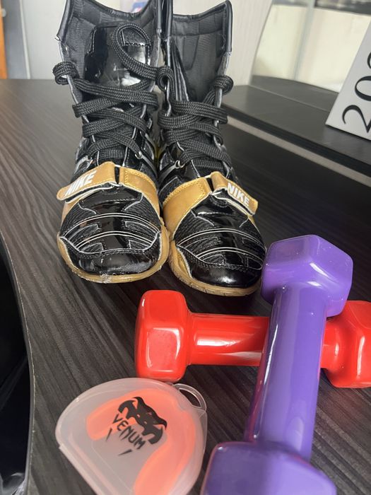 Боксерки+гантели+капа
