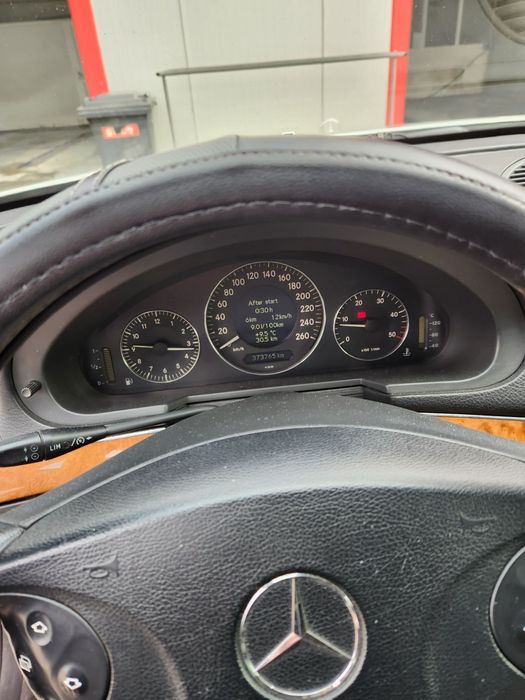 Mercedes E220 CDI