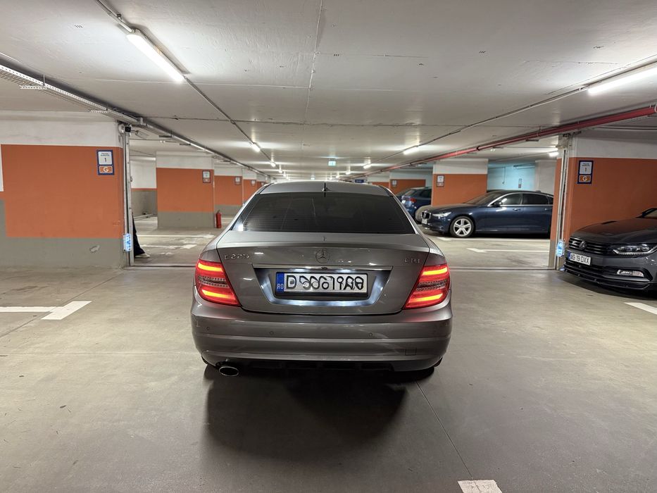 MERCEDES-BENZ C-Class 2011 — imagine 2