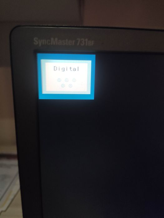 Монитор Samsung 731 bf