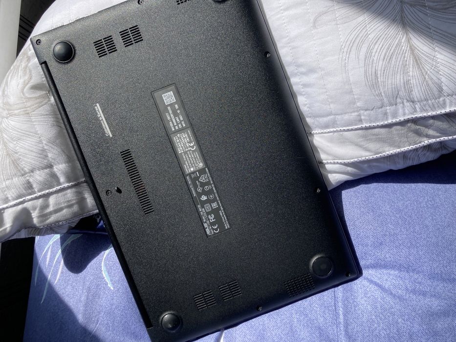 Ноутбук Asus Vivobook