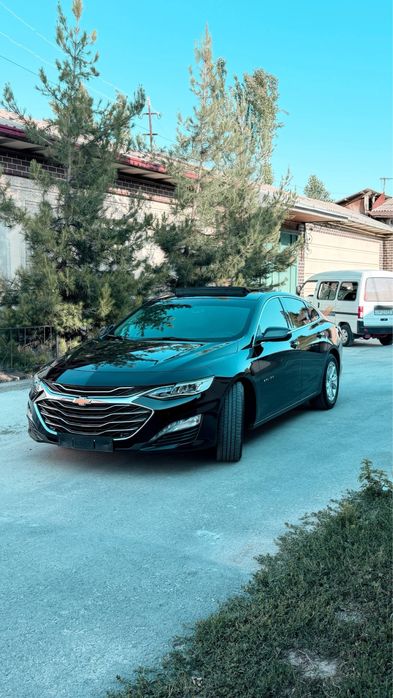 Malibu 2 Premier 2021 Qora