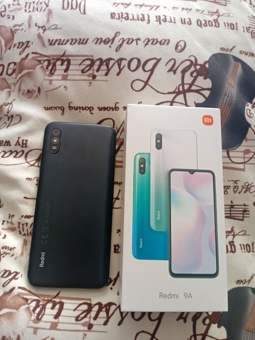 Продам телефон редми