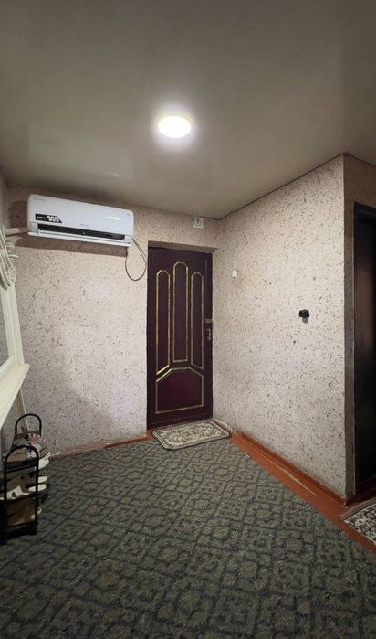 Продается квартира 3 комнатная 2 этаж