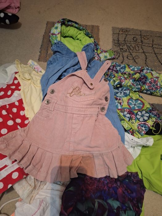 Продам детский вещи