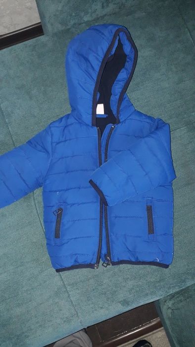 Продам куртку на осень