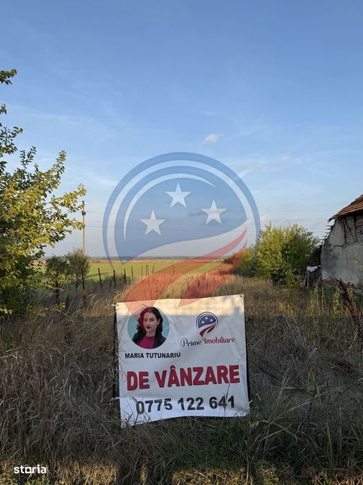 Teren de vanzare/2741 mp/Tuglui