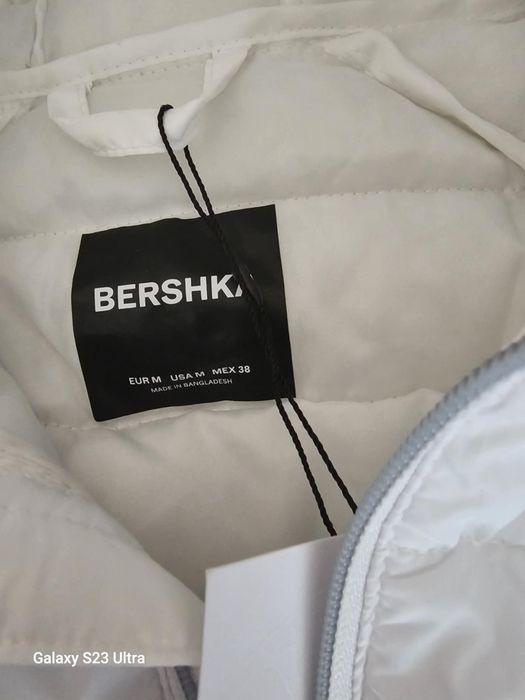 Ново Яке на Bershka