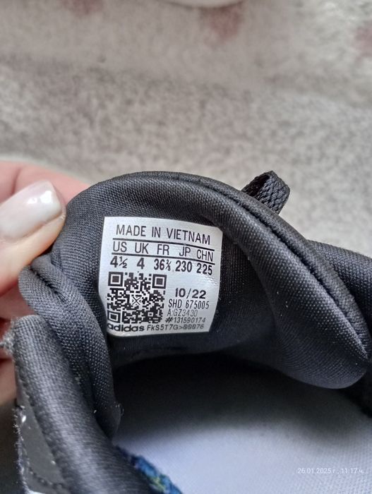 Маратонки Adidas 2 чифта