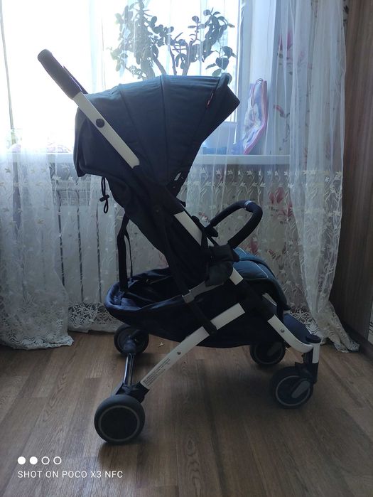 Коляска в отличном состоянии