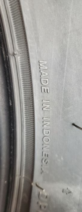 BRIDGESTONE A/T шины всесезонные комплект