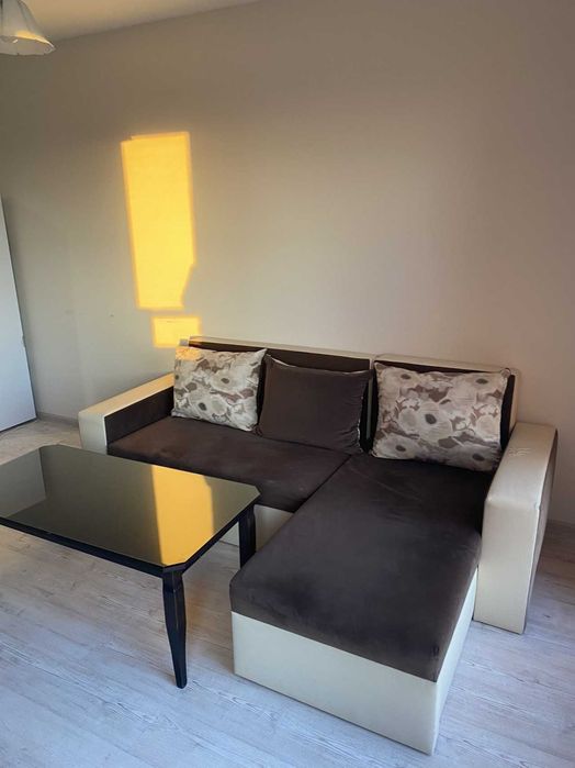 Дава се под наем Тристаен апартамент в Пловдив, Южен - 99 кв.м за 448.8 € - Снимка #2