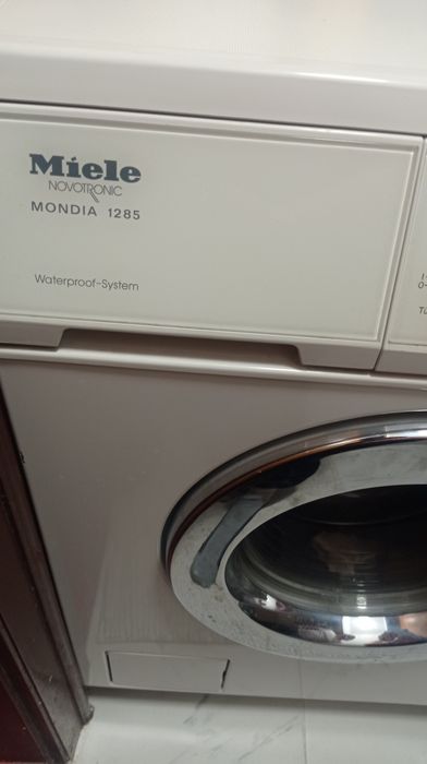 Пералня Miele mondia 1285