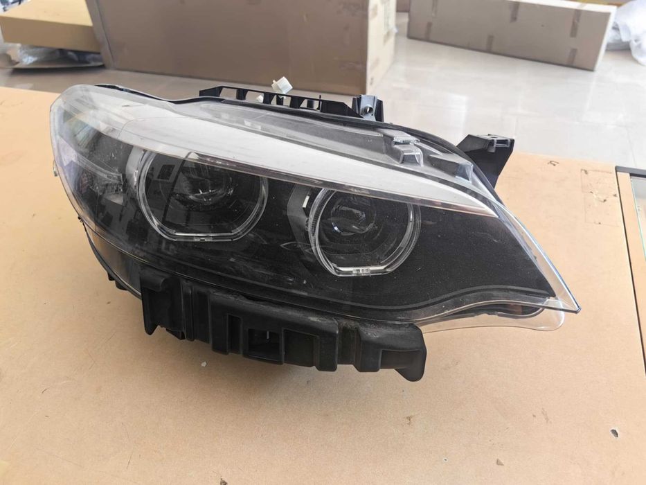Ляв десен фар БМВ Ф22/Ф23 фейслифт BMW F22/F23 LCI