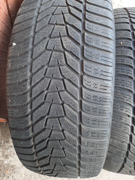 Продам шины 225/45/18 ханкок