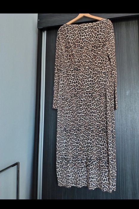 Rochie femei superbă