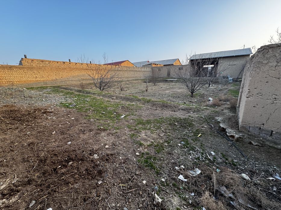 Ховли Участка Сотилади 15 СОТИХ