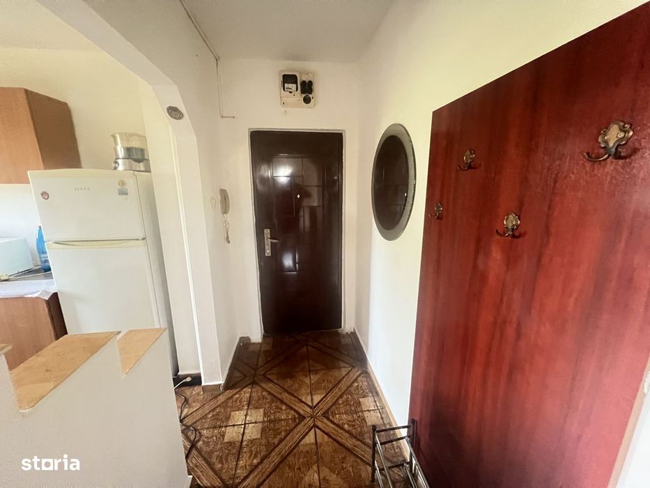 De-Inchiriat-Apartament-2-Camere-Parcare-Tractorul
